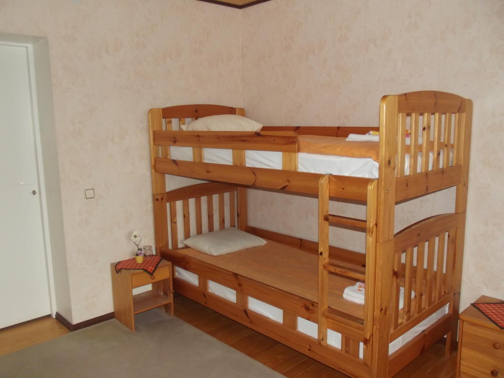 Kure Guesthouse Rahinge Стая снимка