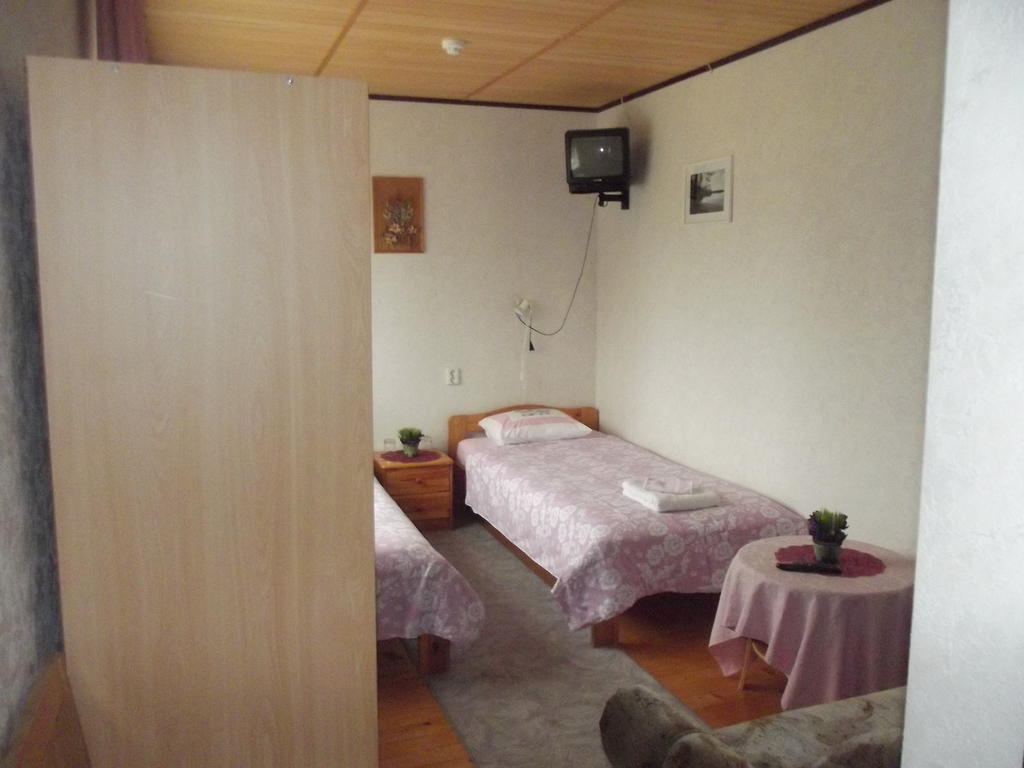 Kure Guesthouse Rahinge Екстериор снимка